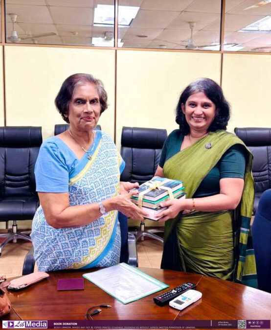 Generous Book Donation from the Former President Her Excellency Chandrika Bandaranaike Kumaratunga